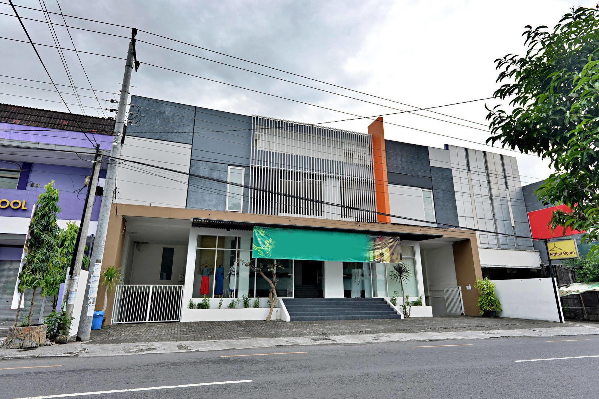 Zen Prime Taman Siswa